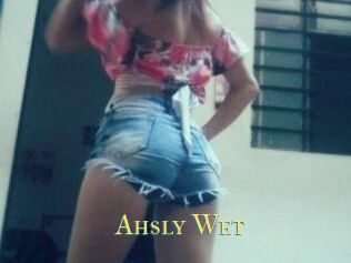Ahsly_Wet