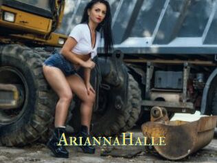 AriannaHalle