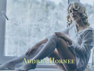 Audrey_Hornee