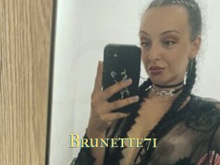 Brunette71