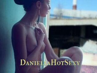 DaniellaHotSexy