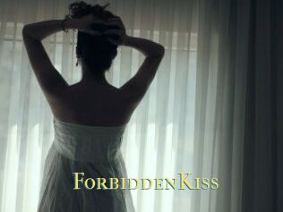 ForbiddenKiss_