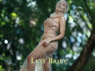 Lexy_Briey