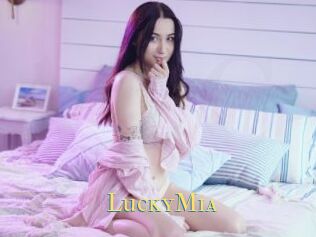 LuckyMia