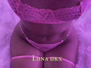 Luna_ukx
