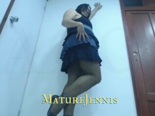 MatureJennis