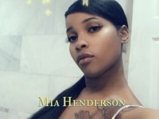 Mia_Henderson
