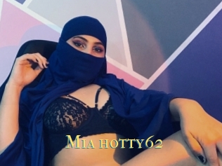 Mia_hotty62