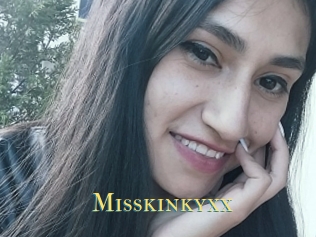 Misskinkyxx