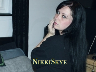 NikkiSkye Annonce 2 coquine