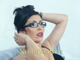 NylonFeetLady