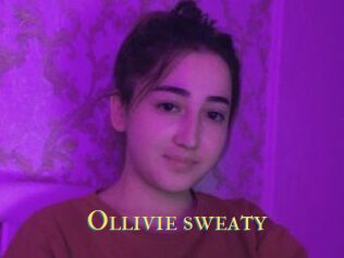 Ollivie_sweaty
