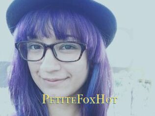 PetiteFoxHot