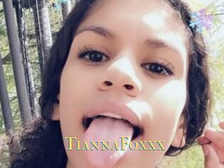 TiannaFoxxx