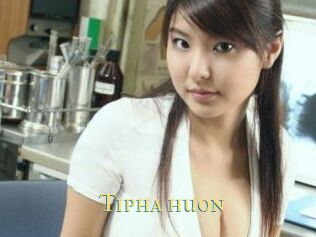 Tipha_huon